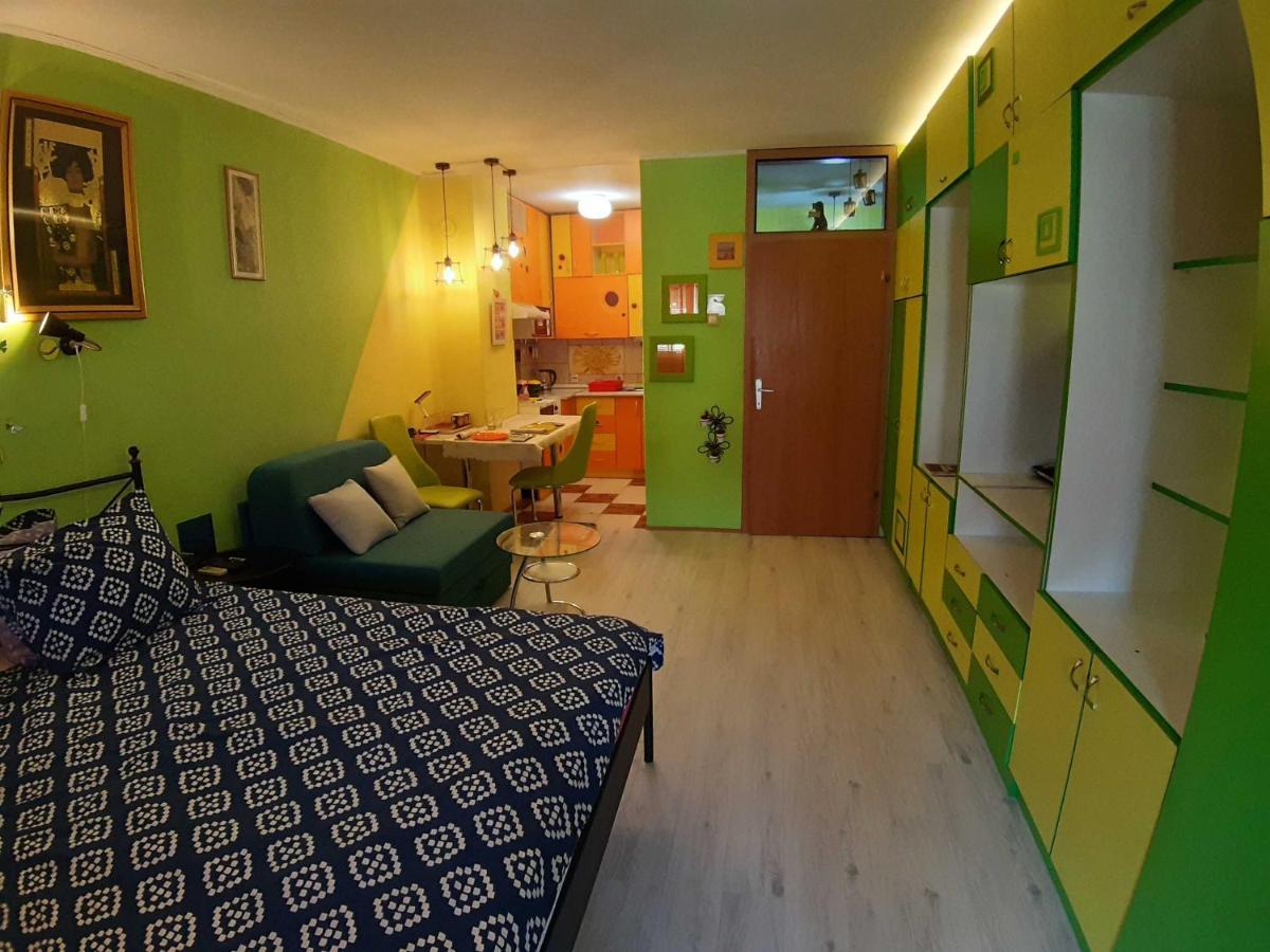 Apartment Adela Pozarevac Bagian luar foto