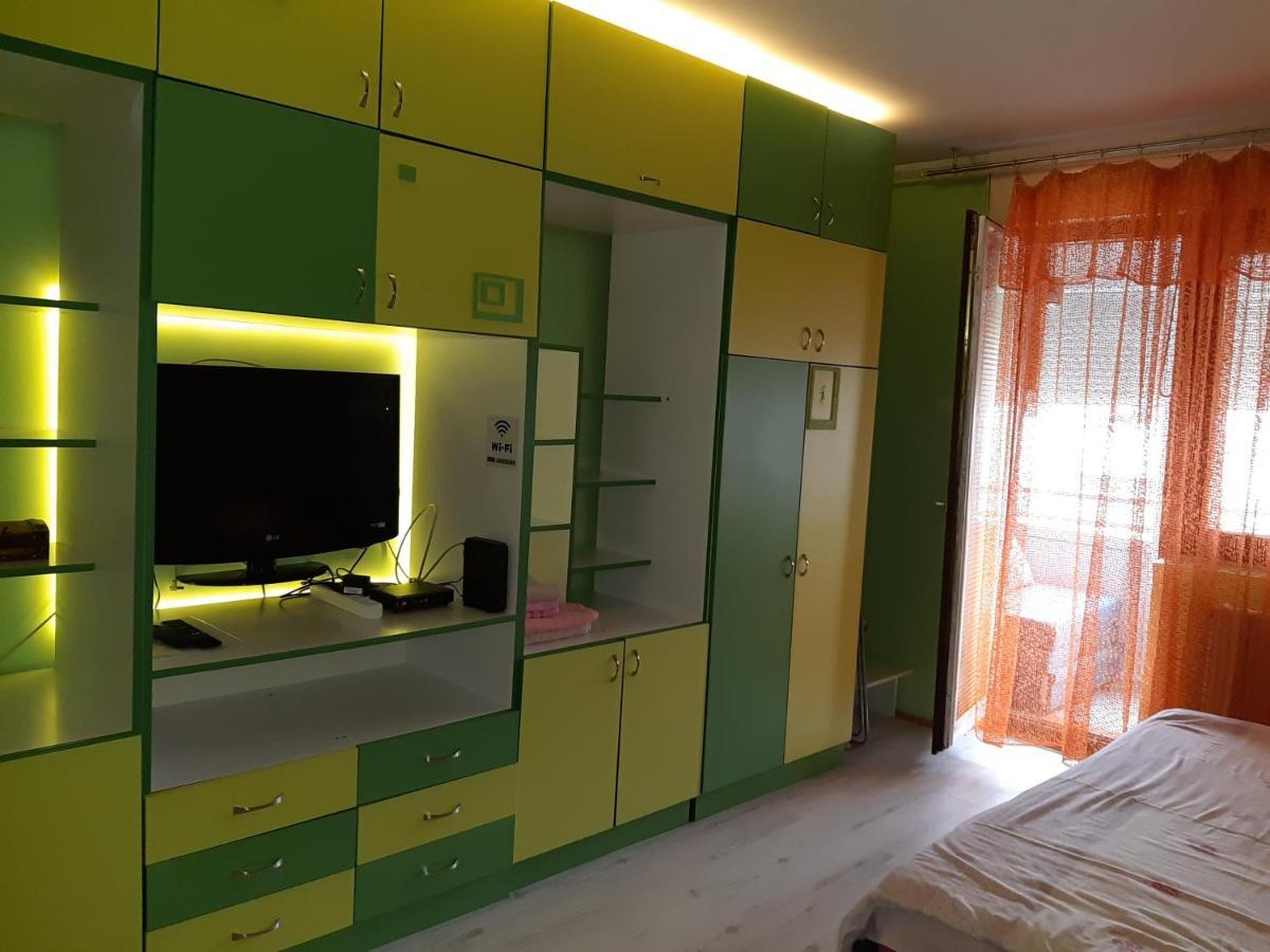Apartment Adela Pozarevac Bagian luar foto