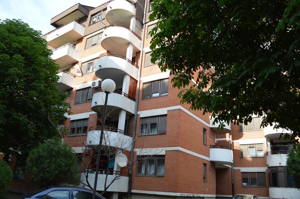 Apartment Adela Pozarevac Bagian luar foto